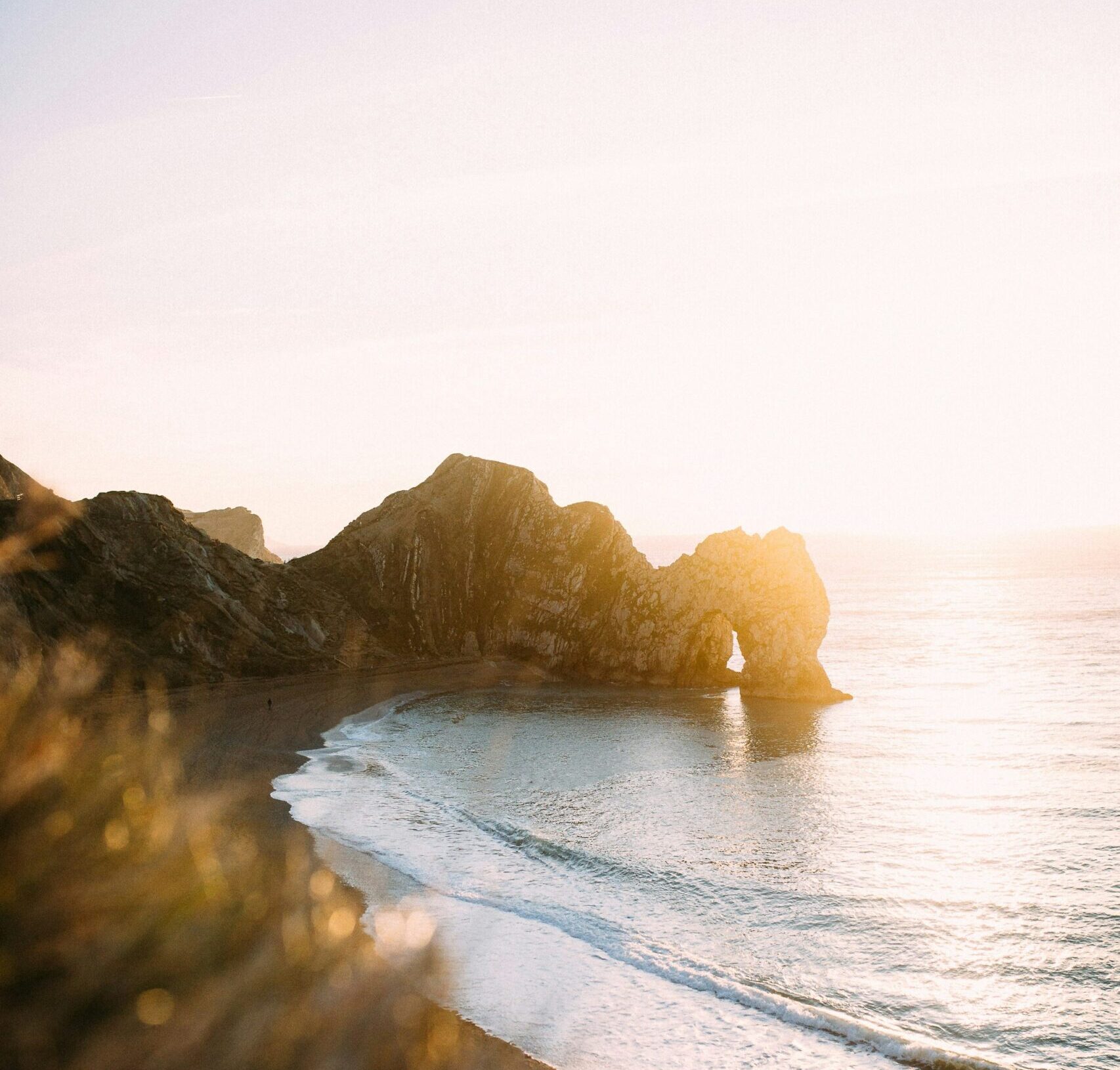 samuel-thompson-CwXuQmAHJC4-unsplash (1)